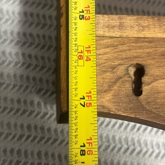 Wooden Heart cut out Wall Shelf with pegs and mini shelf set - Picture 13 of 16